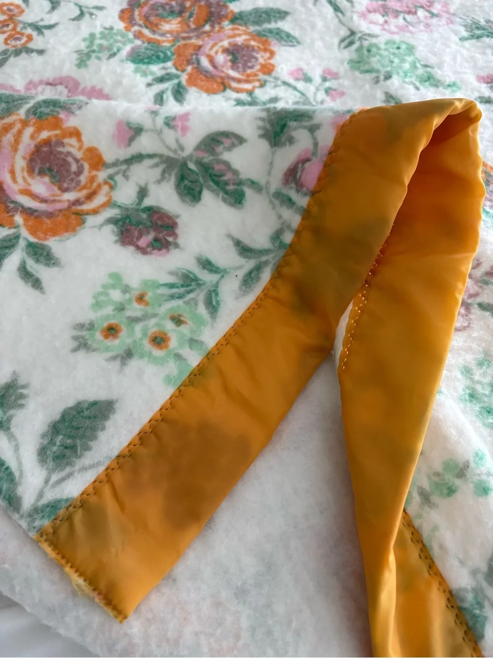 Vintage JCPenney Floral Acrylic Blanket 88x71 Satin Trim Pink Orange Green Throw